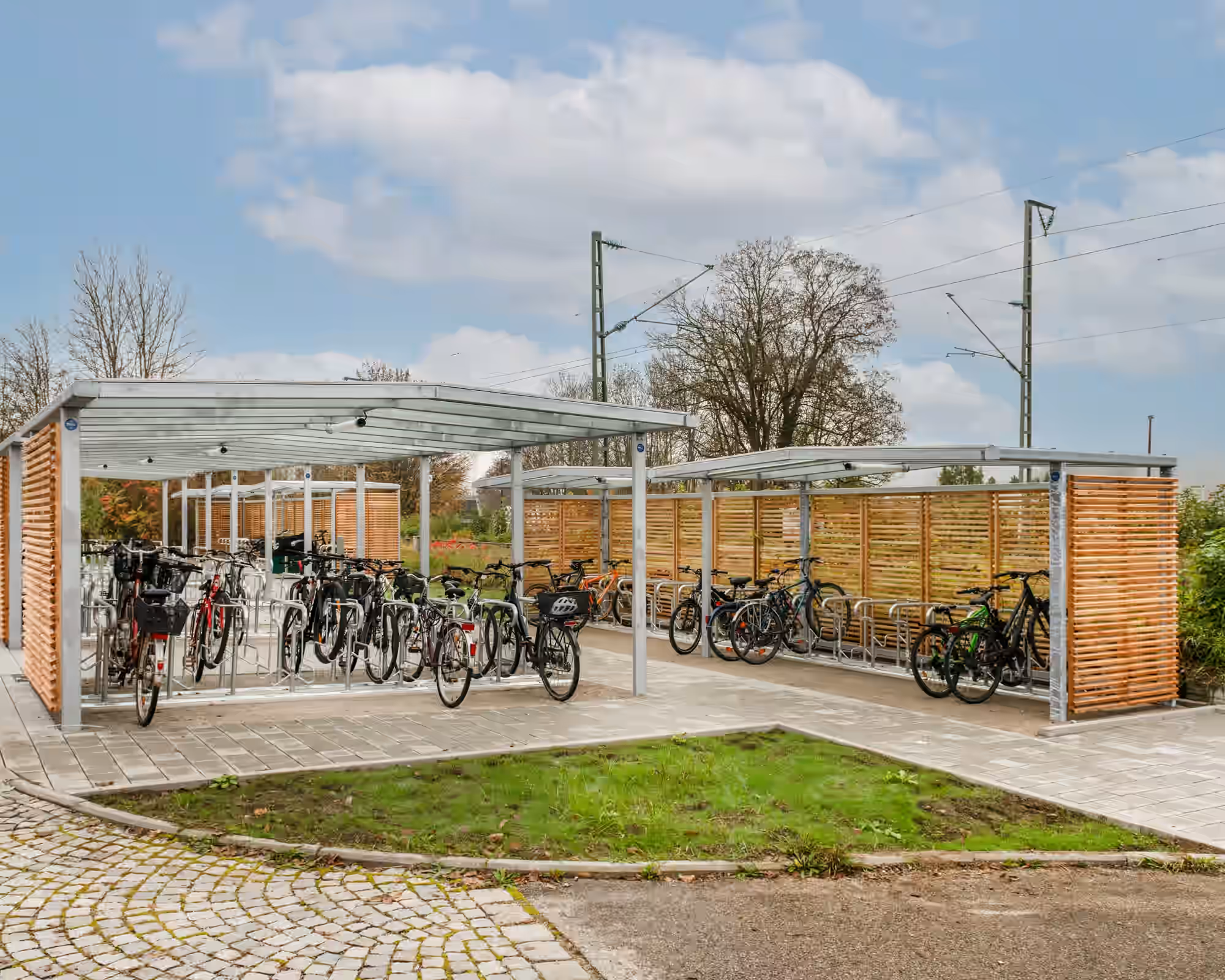 Neue Fahrradabstellanlagen Bahnhof Weßling